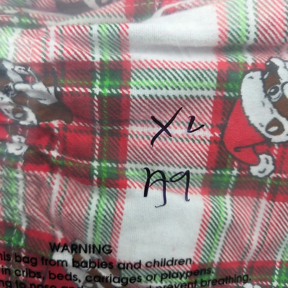 Buc-ee's Pajama Shorts XL‎ Red Plaid Santa Beaver Christmas Flannel Sleepwear